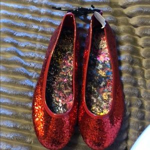 Kids faded glory flats NWT